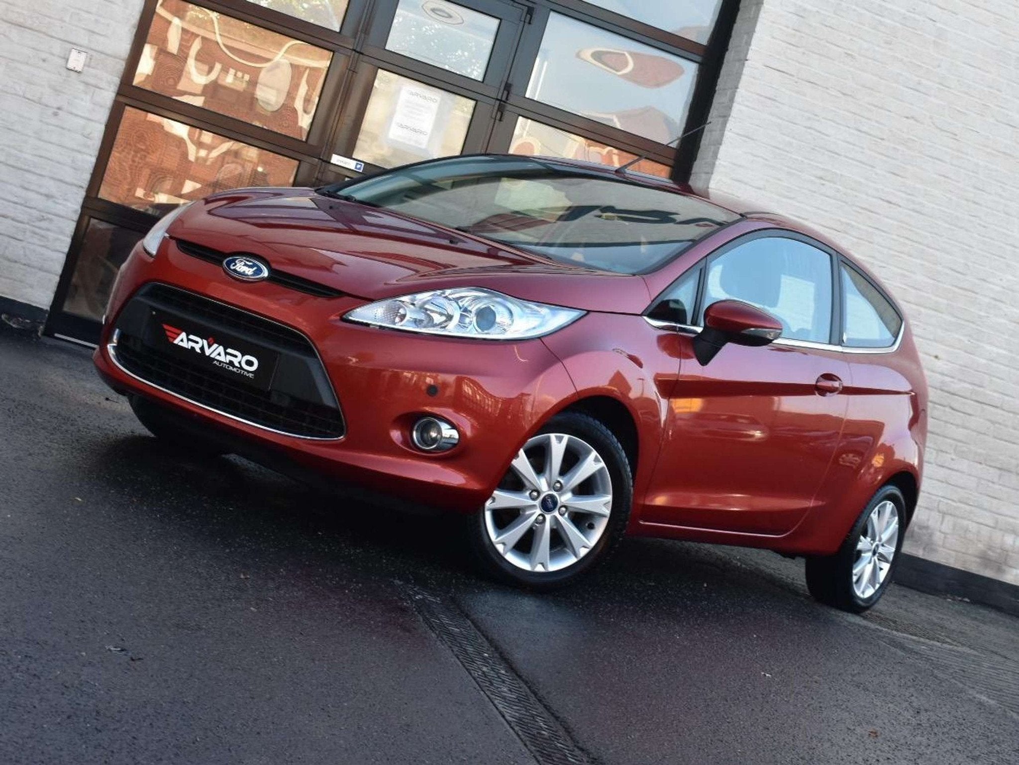 Ford Fiesta 1.25i Ghia Xenon / PDC / Airco / Topstaat / Gara, Autos, 1242 cm³, Achat, Entreprise, 82 ch