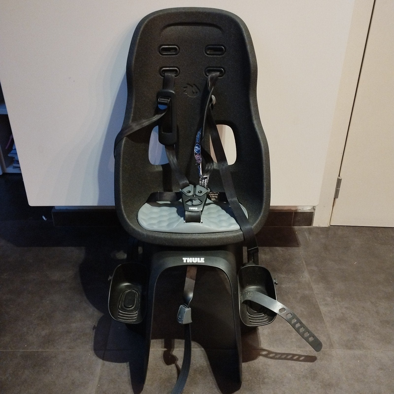 Thule fietsstoel, Ophalen, Achterzitje, Voetsteuntjes, 9 t/m 18 kg
