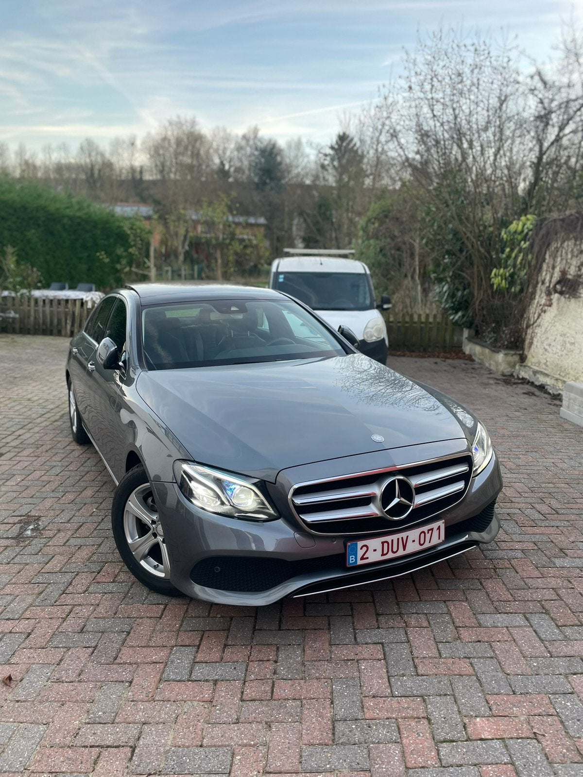 Mercedes e220d 9g-tronic 2017, Automaat, 4 cilinders, Leder, 5 deurs