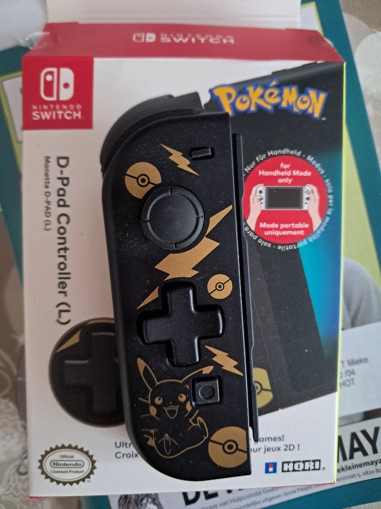 Pikachu L-joycon Switch, Games en Spelcomputers, Ophalen, Nieuw, Met 1 controller, Switch Original