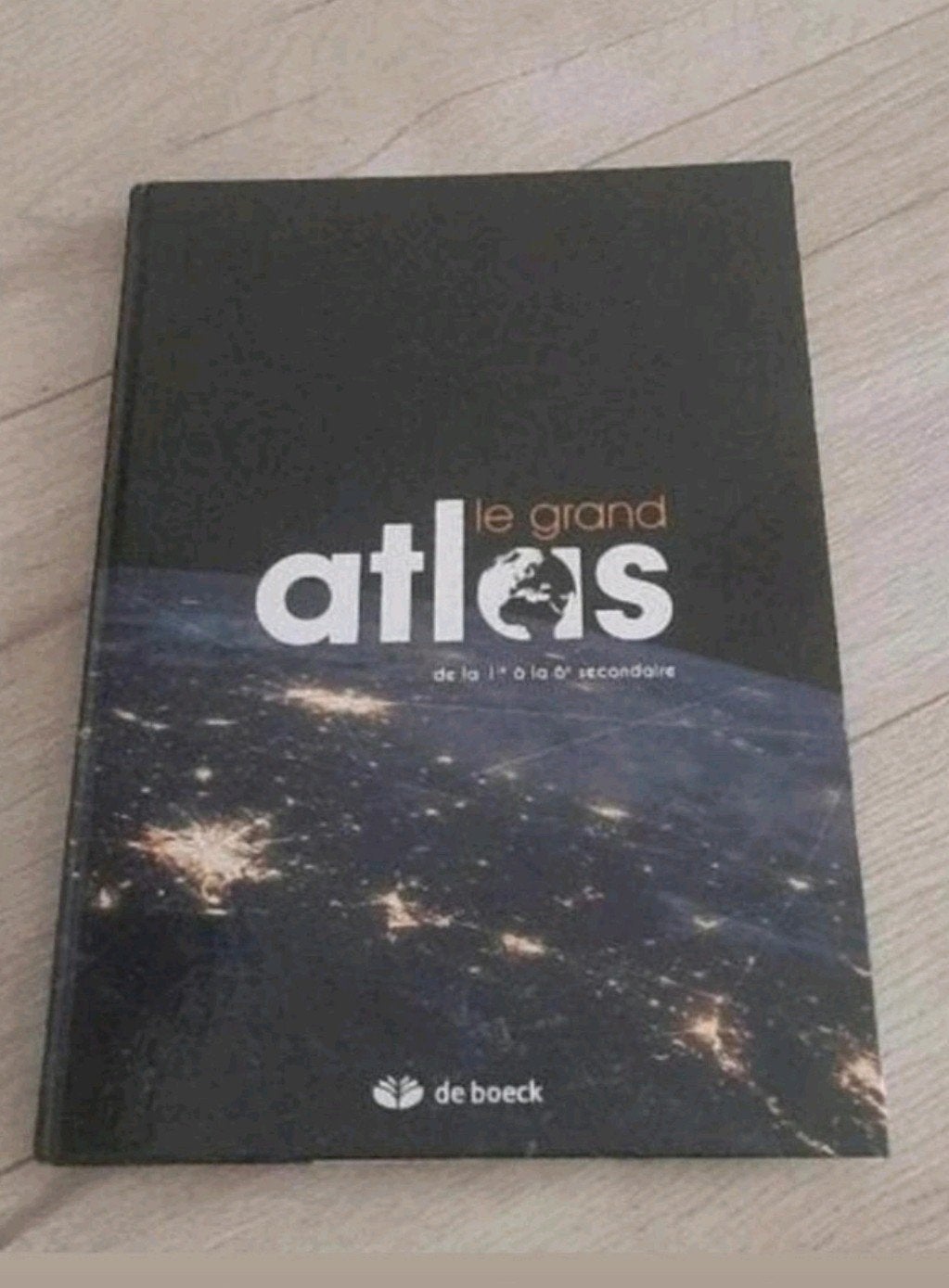 Le grand atlas, Livres, Enlèvement ou Envoi