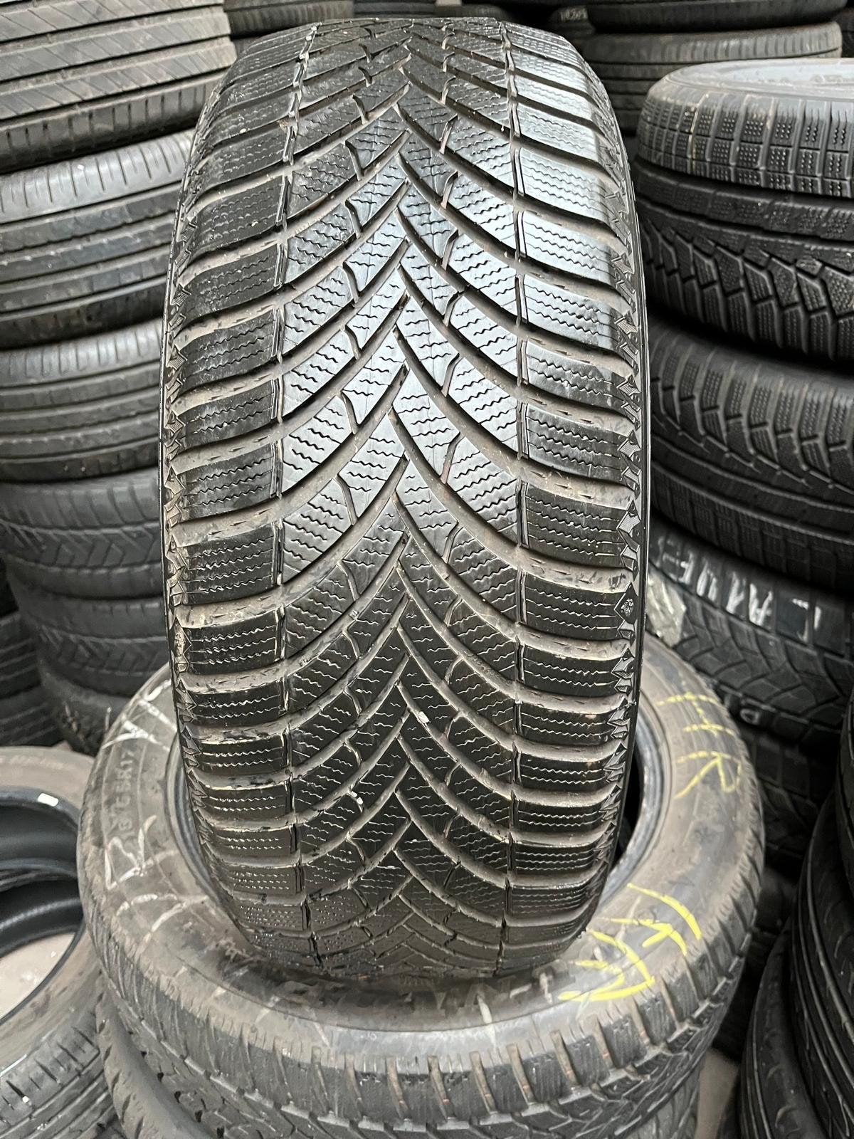 22555r18 225 55 r18 225/55/18 Goodyear Dunlop Hiver avec mon, Enlèvement ou Envoi