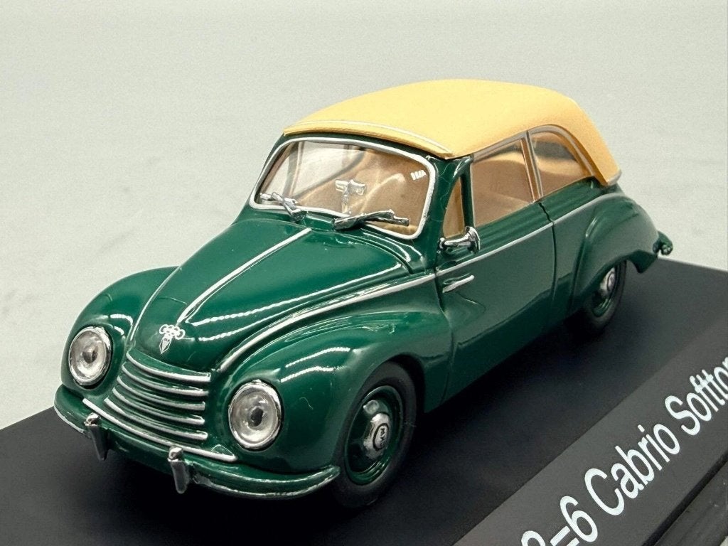 1:43 Schuco 02471 DKW 3=6 donkergroen Cabrio closed Softtop, Ophalen of Verzenden, Zo goed als nieuw, Auto, Schuco
