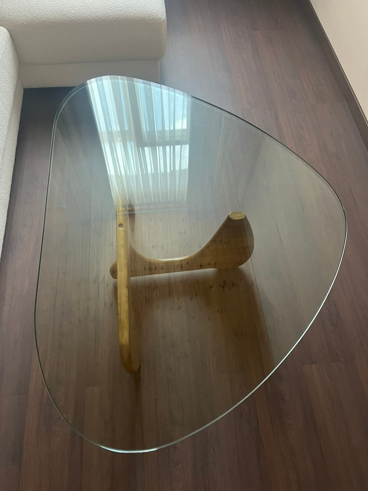 Cavel Design Japandi Sabi – Table basse design verre & noyer, Huis en Inrichting, Ophalen, Zo goed als nieuw, Glas