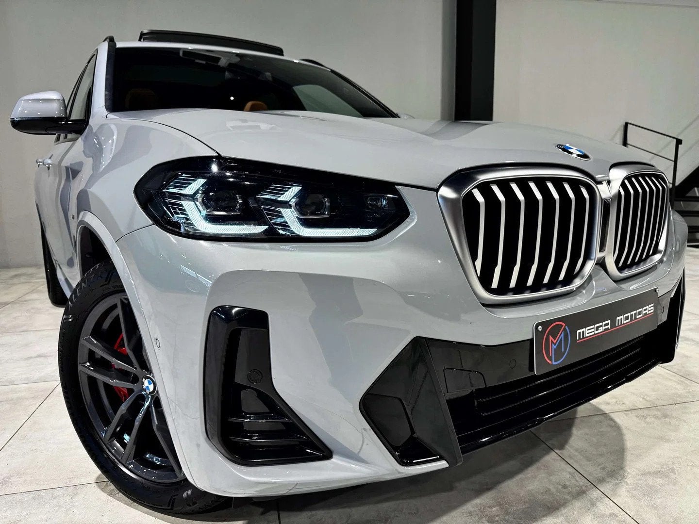 BMW X3 2.0dA 136CV PACK M" BROOKLYN GRiS" PANO COCKPiT KEYLE, Auto's, BMW, Euro 6, 136 pk, Leder, 5 deurs