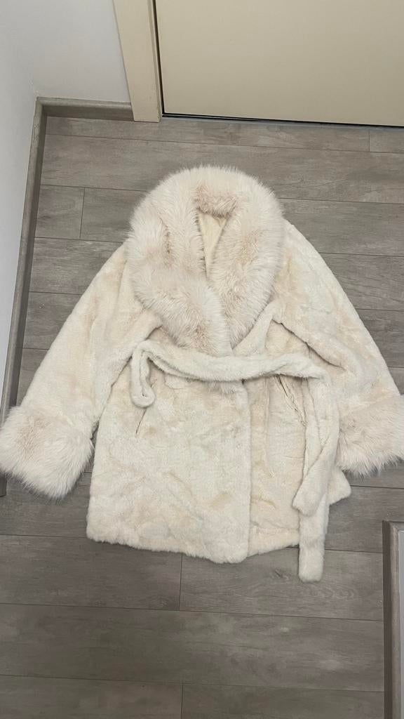Fluffy beige jas TU, Kleding | Dames, Ophalen of Verzenden, Zo goed als nieuw, Beige
