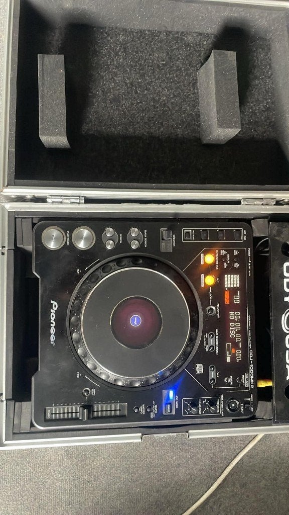 Tittel: pioneer cdj1000 mk2 DRINGEND WEG!!!, Muziek en Instrumenten, Dj-sets en Draaitafels, Ophalen, Gebruikt, Draaitafel, Pioneer