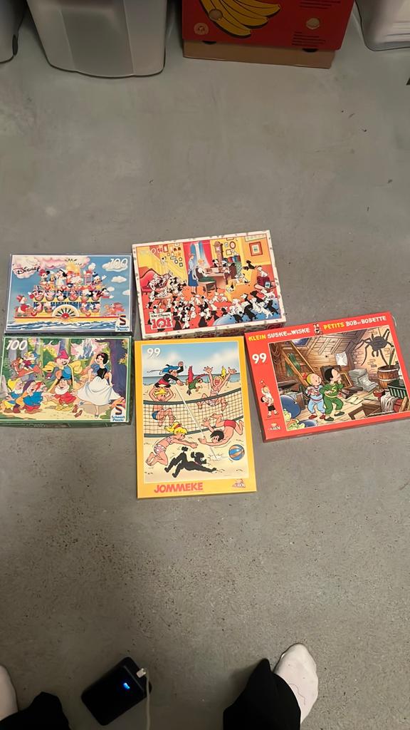 Puzzles entre 99 et 500 pièces, Enlèvement, Comme neuf