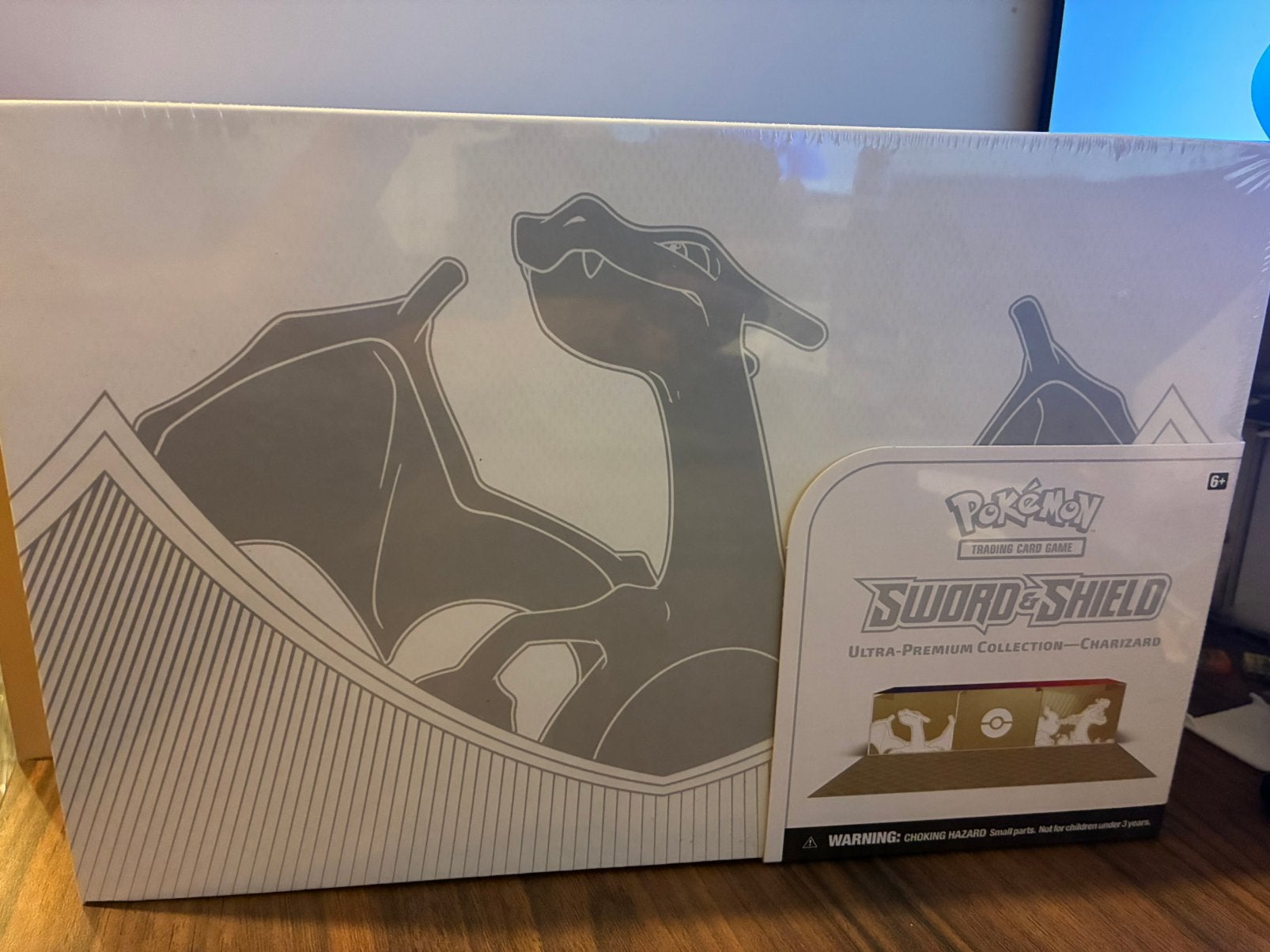 Pokemon sword and shield ultra premium collection, Ophalen of Verzenden