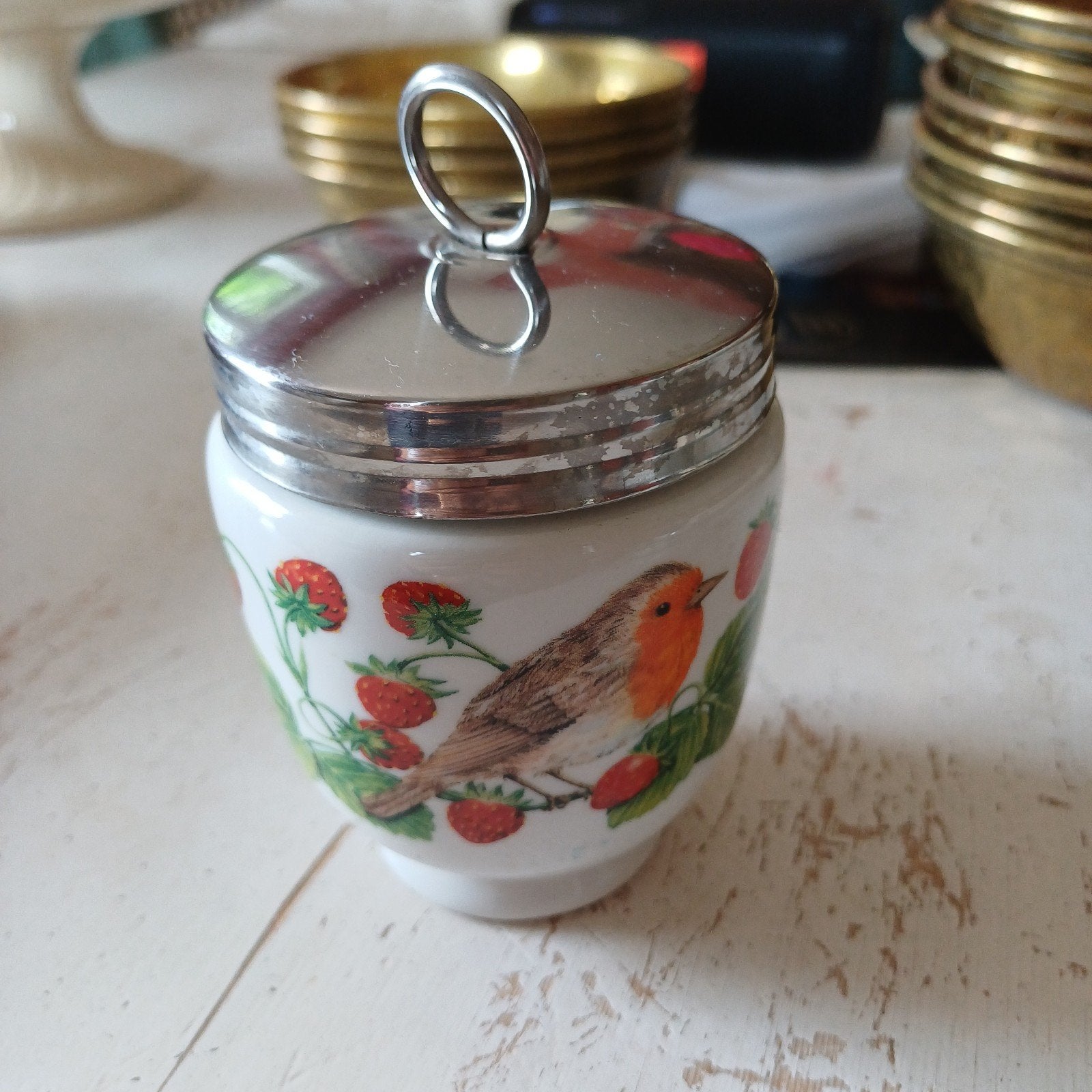 Cuiseur à oeufs en porcelaine, Enlèvement