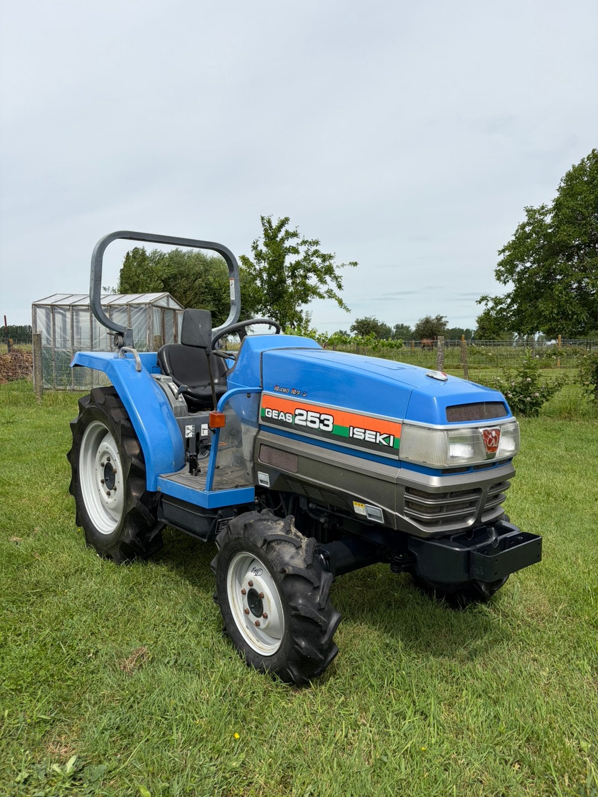 Minitractor Iseki GEAS 253 - 3cilinder - 4x4 - SERVOSTUUR !!, Ophalen of Verzenden