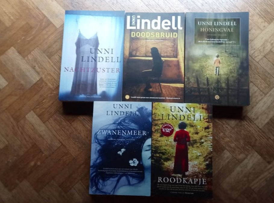 Diverse boeken Unni Lindell, Ophalen of Verzenden, Gelezen