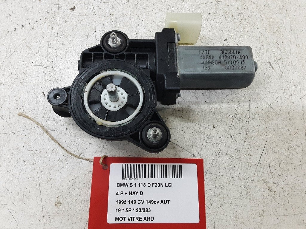 MOTEUR LEVE VITRE ELECTRIQUE ARRIÈRE DROIT 1 serie (F20), Utilisé, Petuelring 130
80809  München, DE, Arrière, BMW