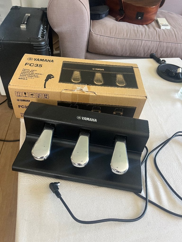 Pédalier Yamaha FC35, Musique & Instruments, Instruments | Pièces, Enlèvement ou Envoi, Comme neuf, Clavier ou Synthétiseur
