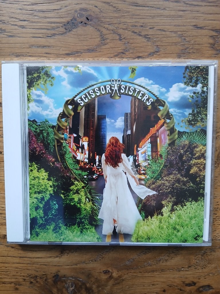 CD Scissor Sisters, Enlèvement