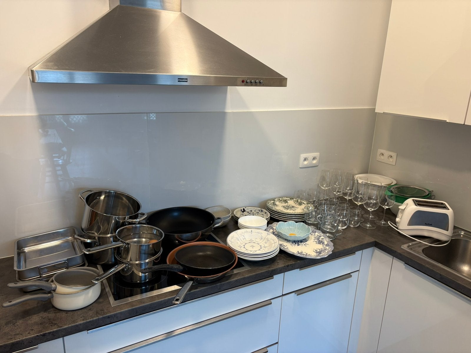 Ensemble complet de cuisine / Complete keukenuitrusting, Ophalen, Gebruikt