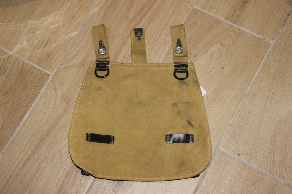 WW2 Allemagne "Brotbeutel M-31" (Copie), Collections, Envoi, Armée de terre, Vêtements ou Chaussures