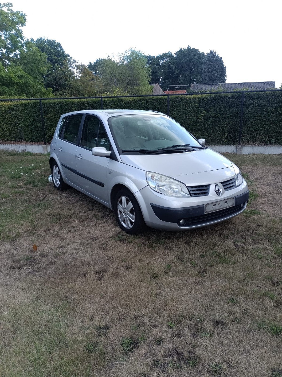Te koop Renault megane scenic 1.6 benzine 201.000km nu 2006, Auto's, Particulier, Benzine, Te koop