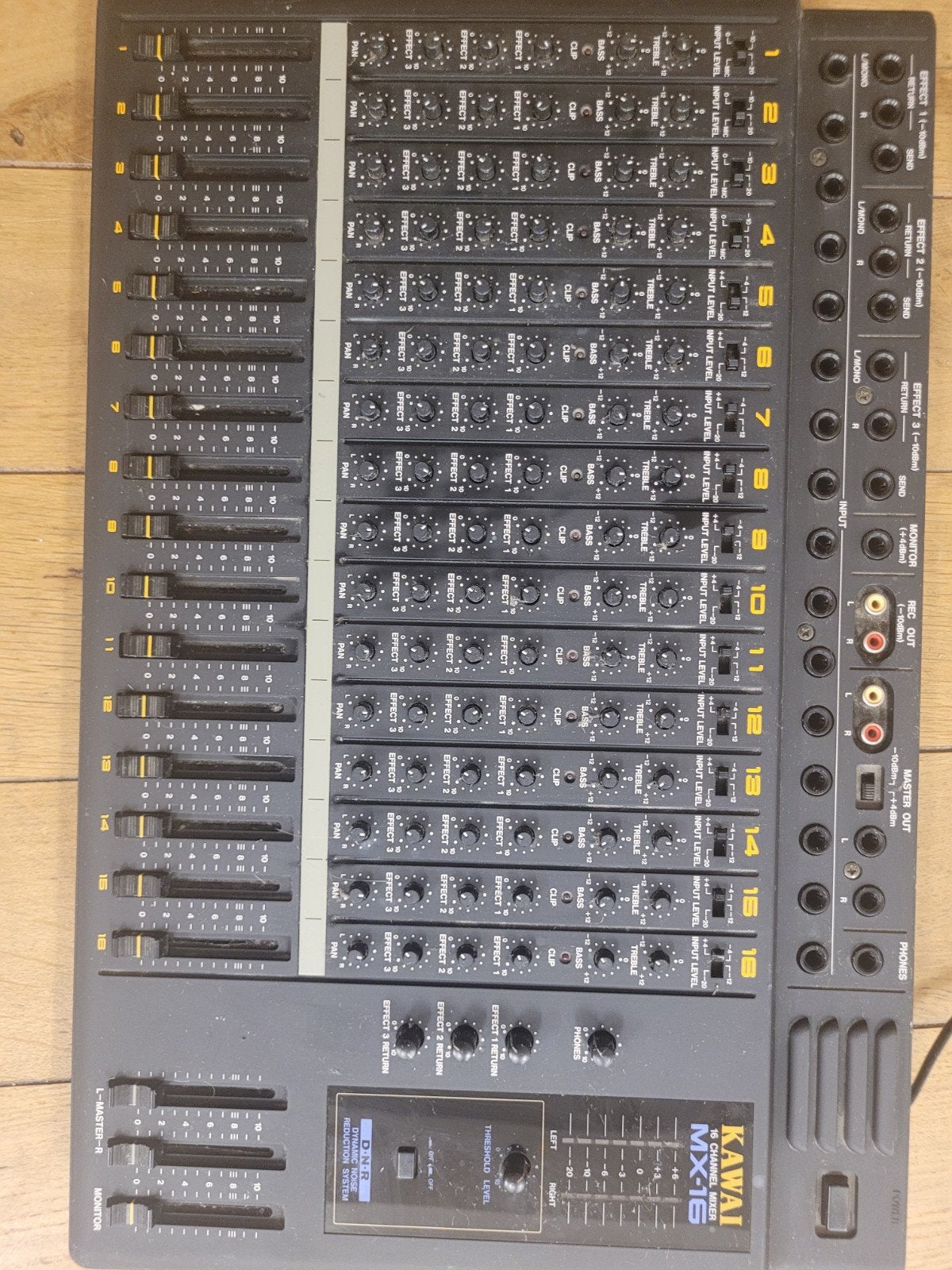 Kawai MX-16, Ophalen
