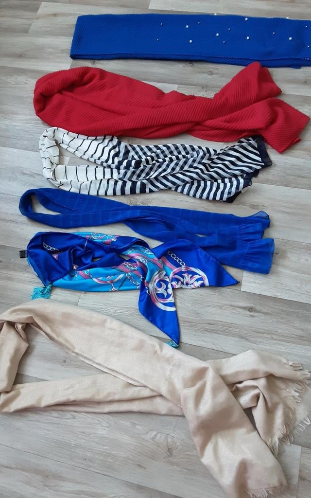 Allerlei damessjaaltjes, Kleding | Dames, Overige Dameskleding, Ophalen