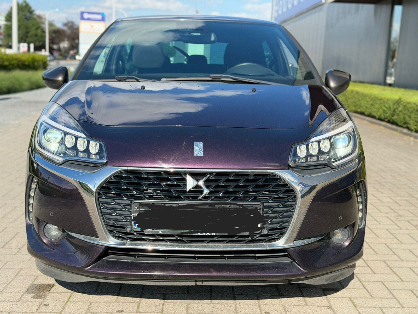 Citroën Ds3 bj 2016 Benzine euro6b1.2 131pk 6 vites, Auto's, Alcantara, DS3, Euro 6, Zwart