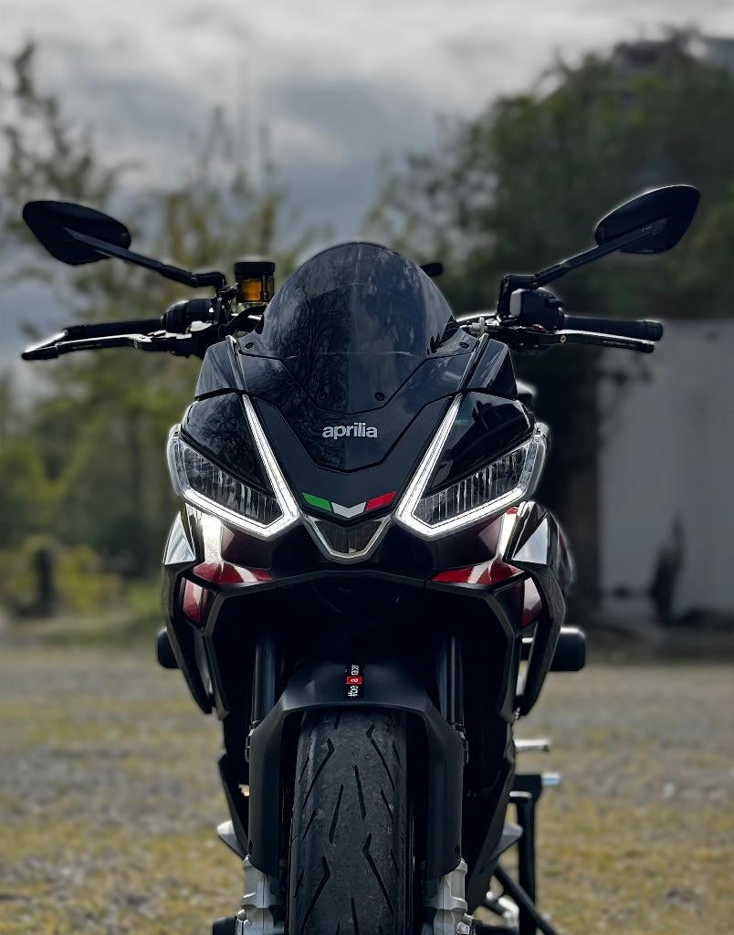 Aprilia Tuono 660 Factory (2023) – 6.700 km – BTW aftrekbaar, 2 cilinders, Motorrijbewijs A, Traction Control, Gebruikt