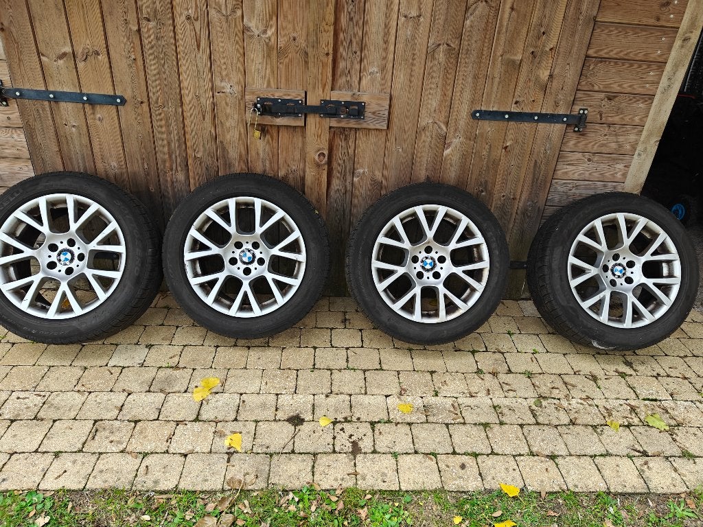 Pneus d'hiver sur jantes BMW 520GT, Autos : Pièces & Accessoires, Pneus et Jantes, Véhicule de tourisme, 18 pouces, Enlèvement