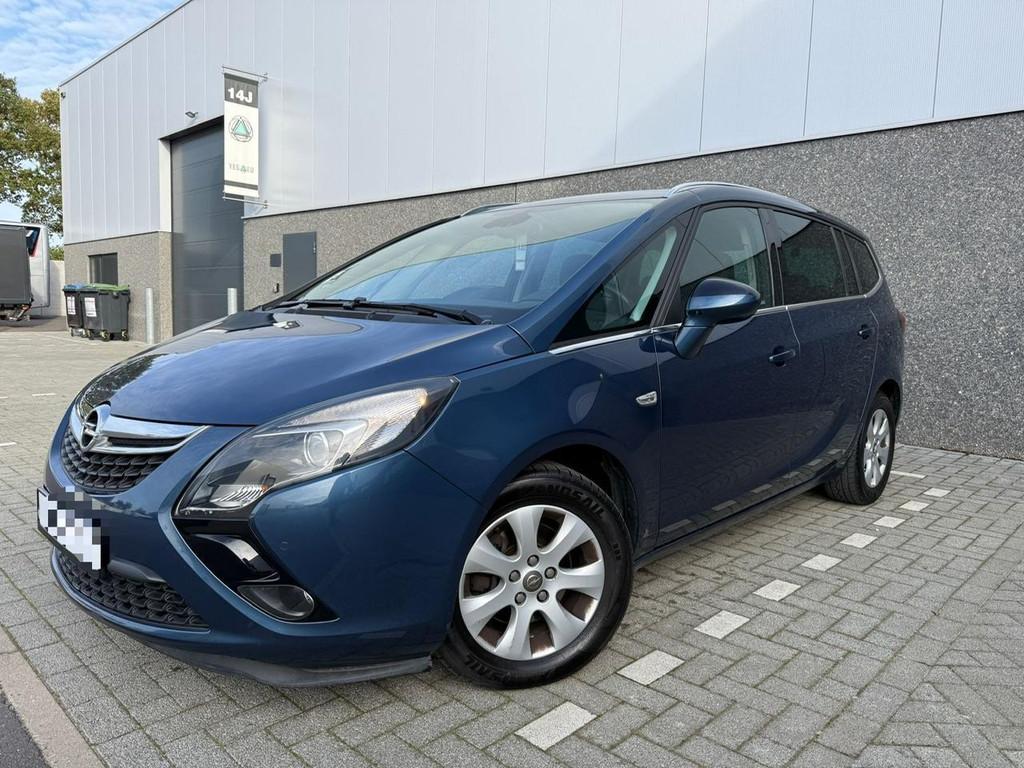 Opel Zafira 1.4 Benzine | 7 zit | Trekhaak | Navigatie, Voorwielaandrijving, Monovolume, Gebruikt, 7 zetels