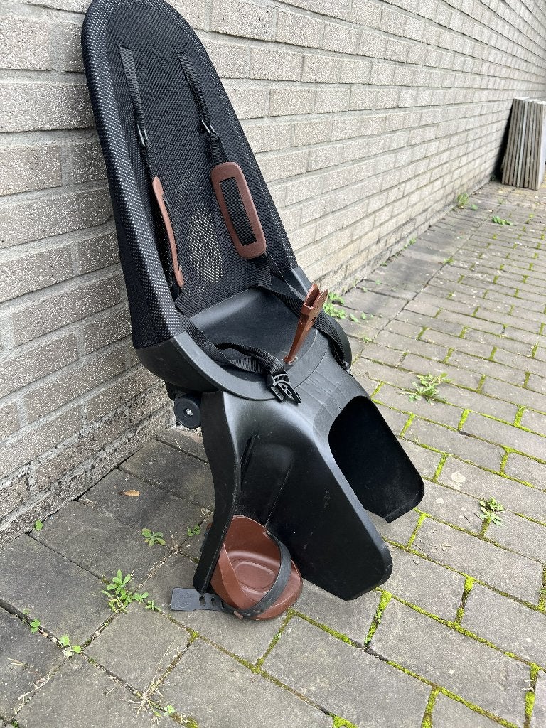 Qibbel Air kinderzitje - zwart, Fietsen en Brommers, Achterzitje, Voetsteuntjes, Zo goed als nieuw, Qibbel