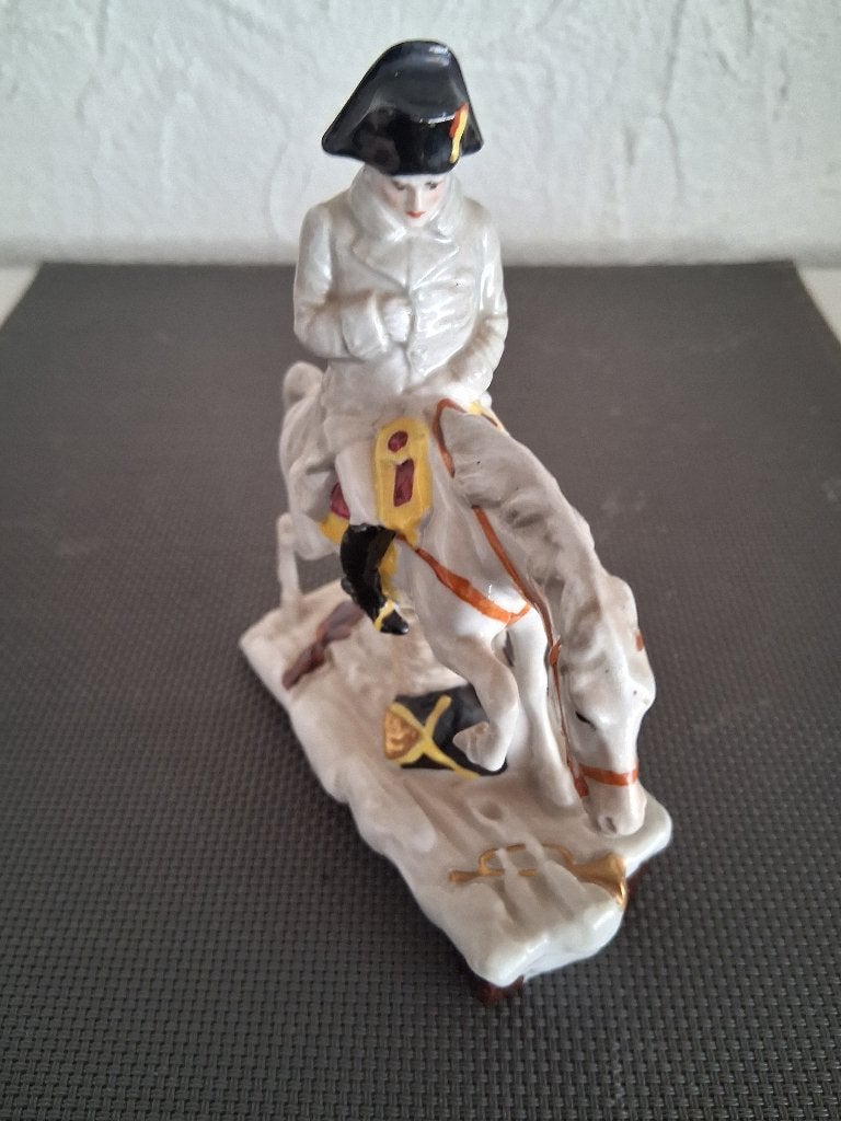 NAPOLEON  ANTIEK PORSELEIN, Ophalen of Verzenden