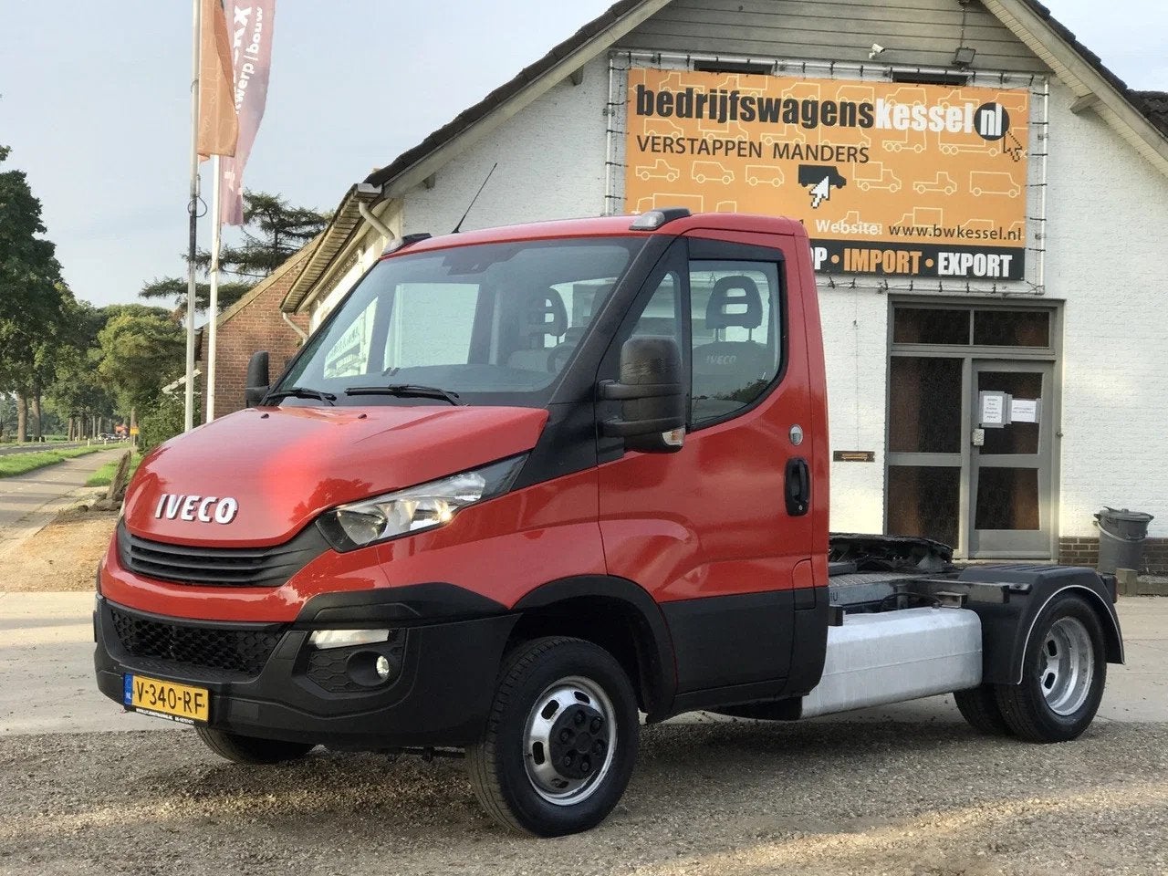 Iveco Daily 40C18 Euro 6 BE Trekker 9.036 gcw Airco, Auto's, Elektrische ramen, 4 cilinders, Bedrijf, 2998 cc