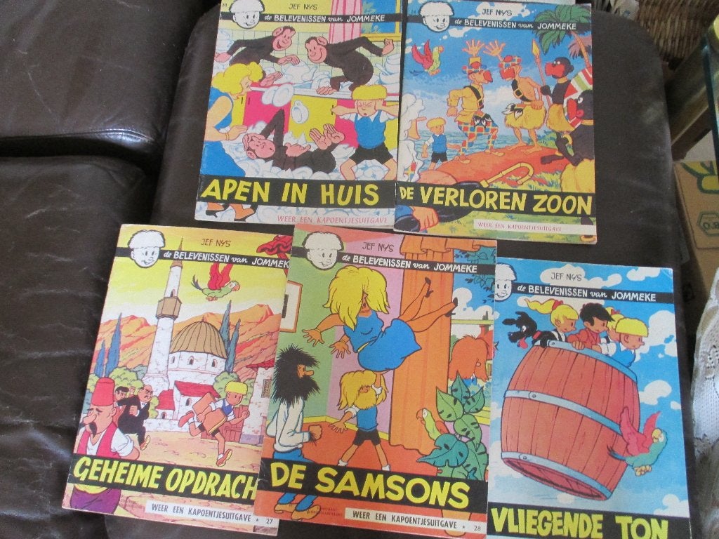De belevenissen van Jommeke - Kapoentjesuitgaven, Ophalen of Verzenden, Gelezen