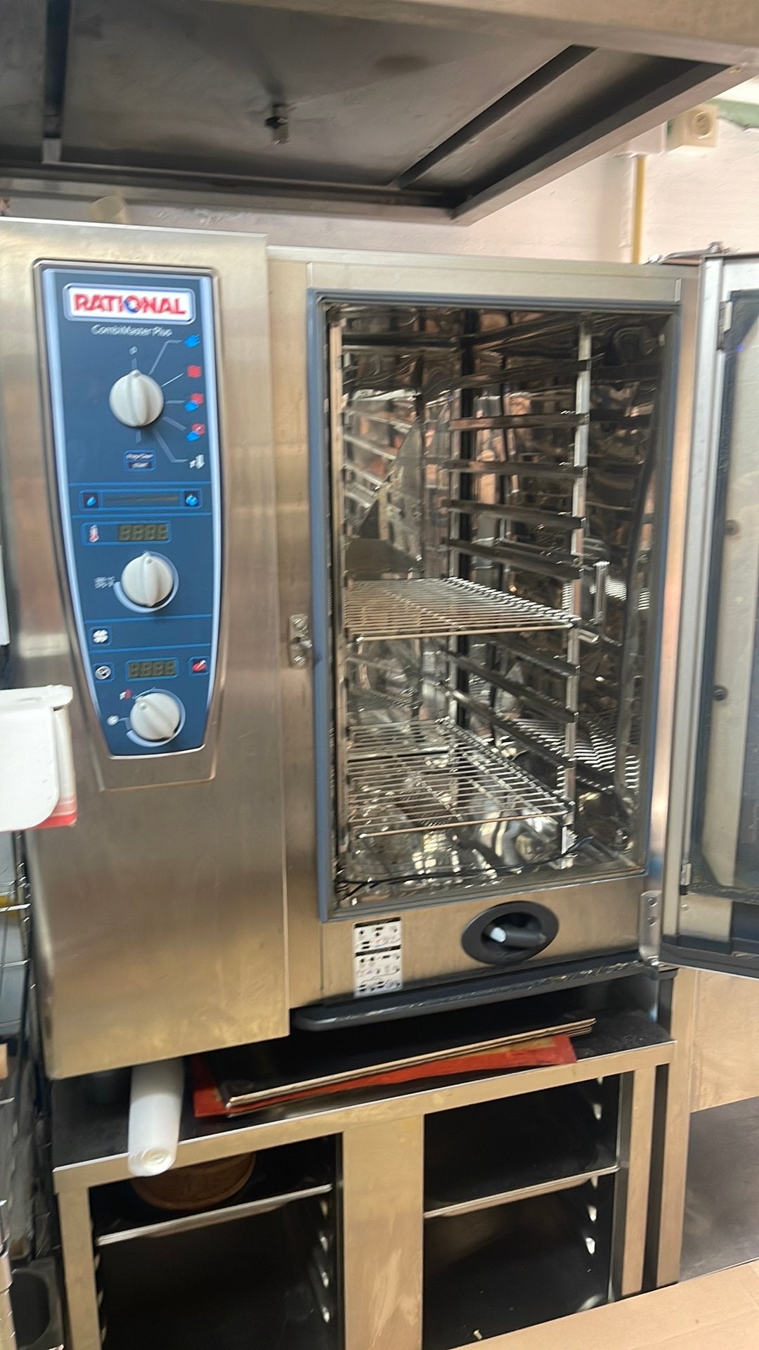 Rational Combimaster  plus 230 volt + gas, Enlèvement