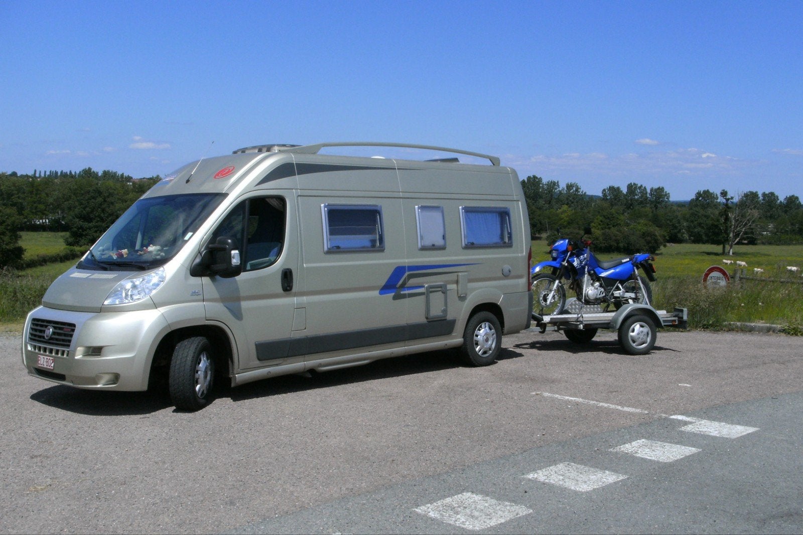 winterbanden op velg ducato, jumper en vgl..., Caravanes & Camping, Enlèvement, Comme neuf