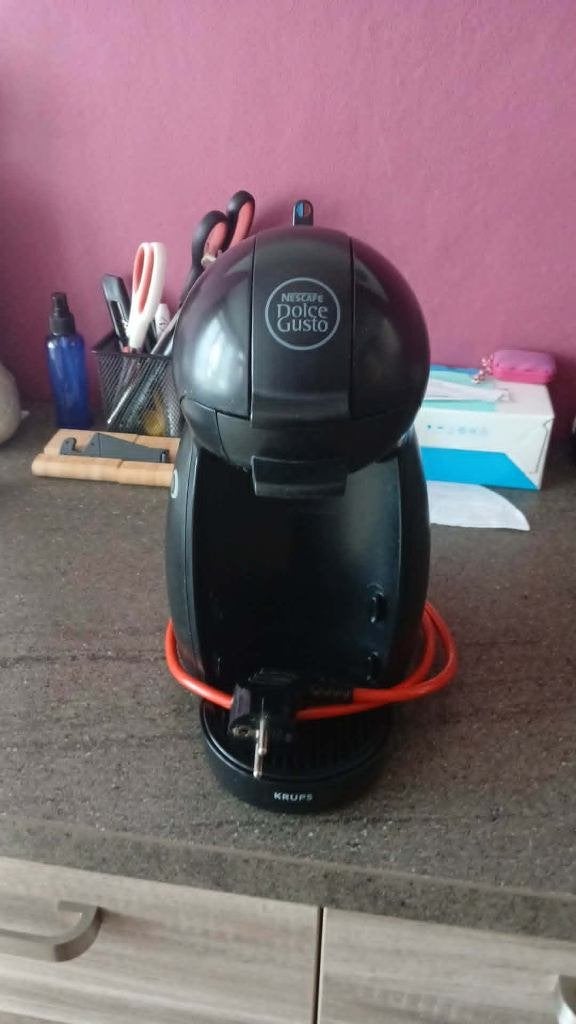 machine nescafé Krups Dolce Gusto Piccolo, Electroménager, 4 à 10 tasses, Enlèvement, Utilisé, Machine à espresso