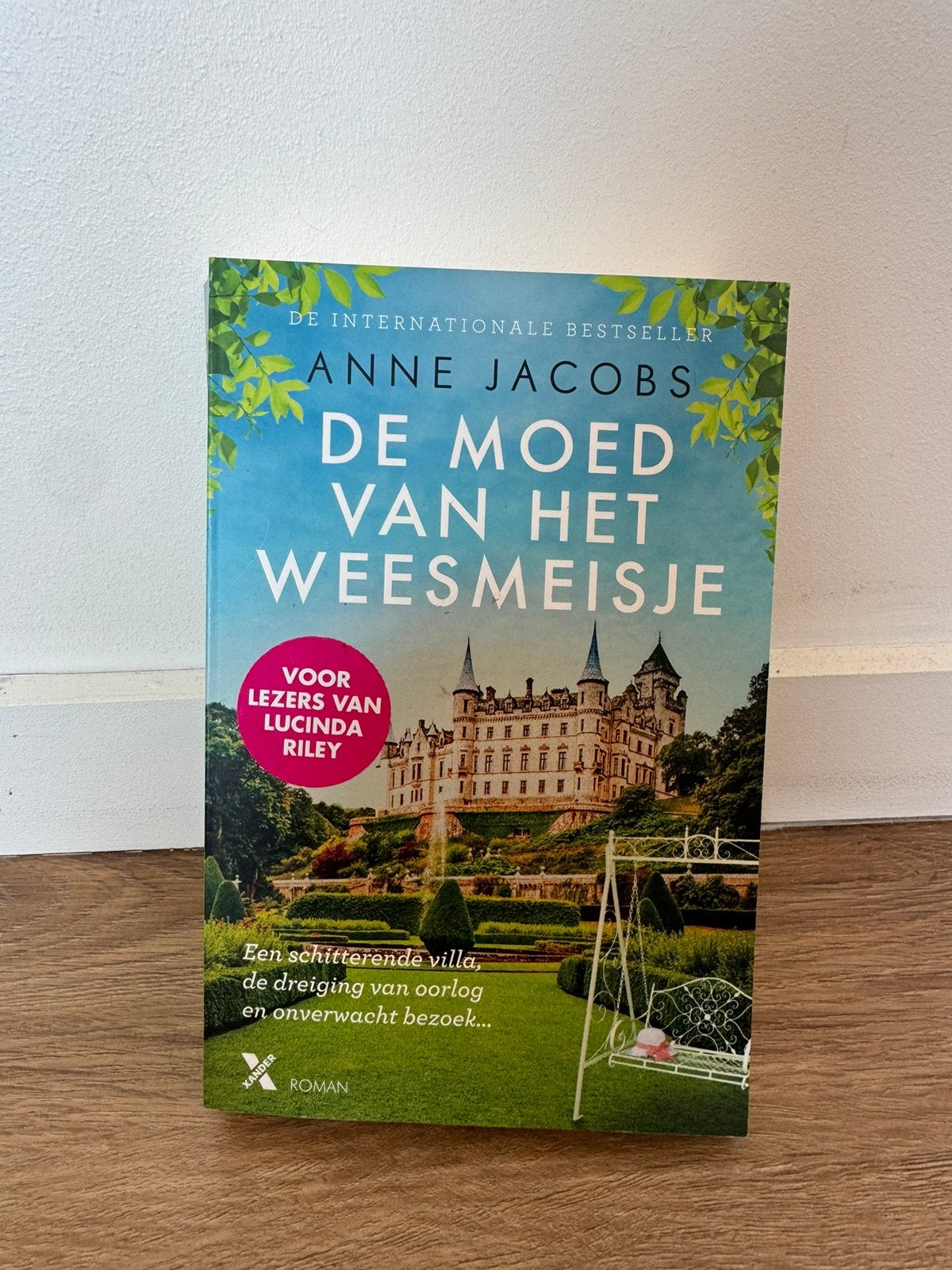 Anne Jacobs - De moed van het weesmeisje, Ophalen of Verzenden, Zo goed als nieuw