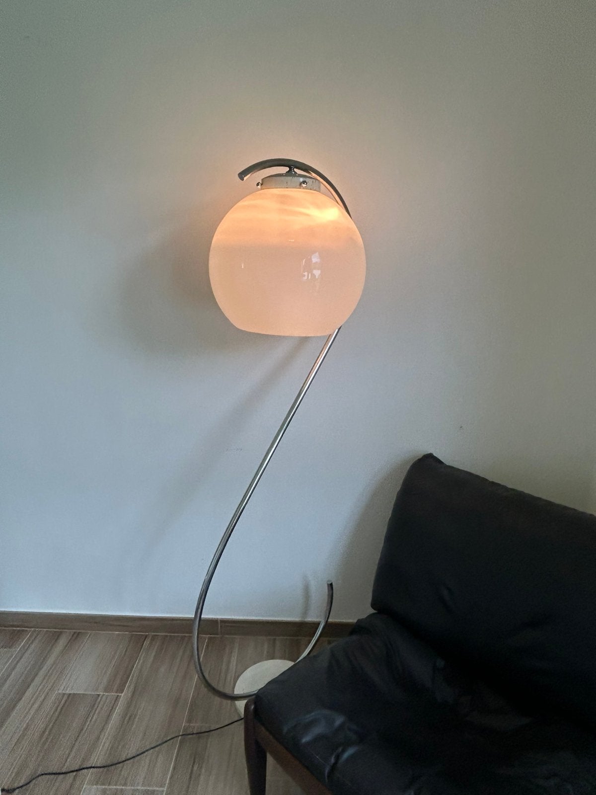 Italiaanse design lamp, Maison & Meubles, Lampes | Lampadaires, Enlèvement, Comme neuf