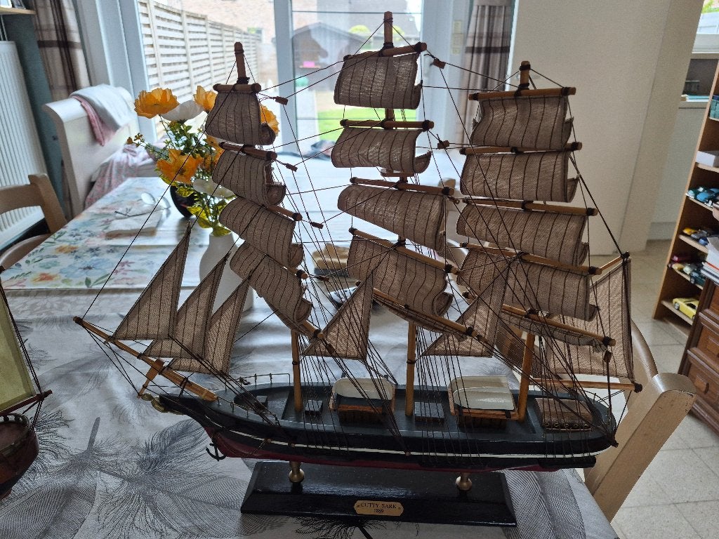 Boten als nieuw..., Hobby & Loisirs créatifs, Enlèvement, Comme neuf