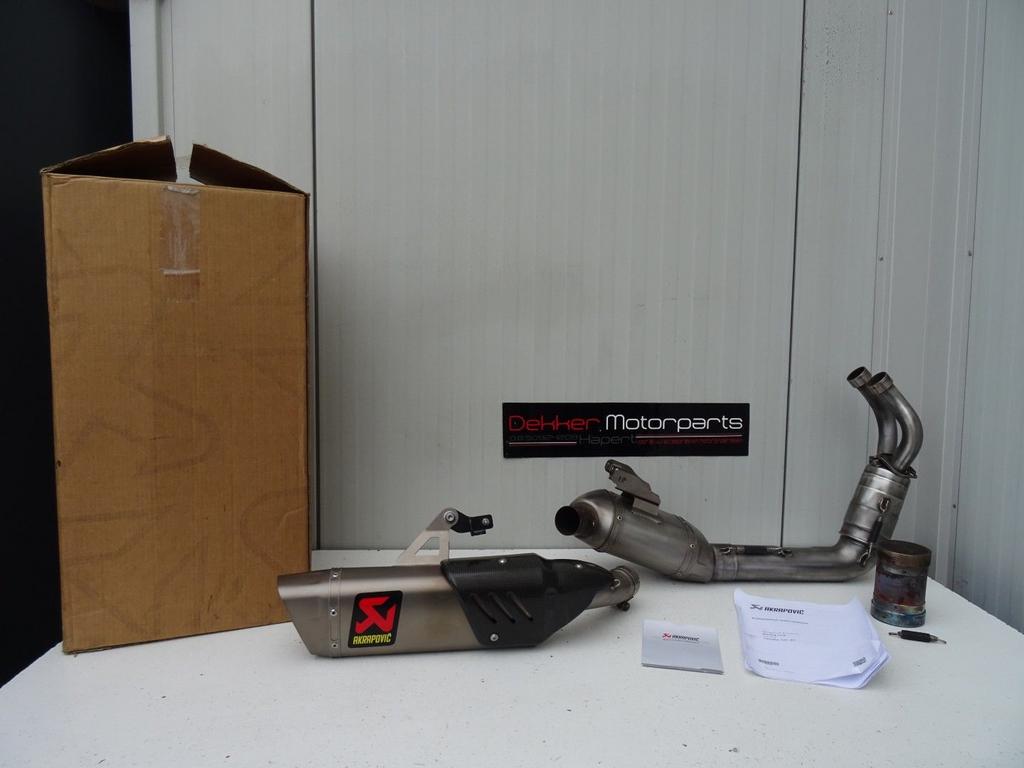 Full Akrapovic Uitlaat Systeem Yamaha YZF R7 2021-2022-2023, Ophalen of Verzenden, -, -, -