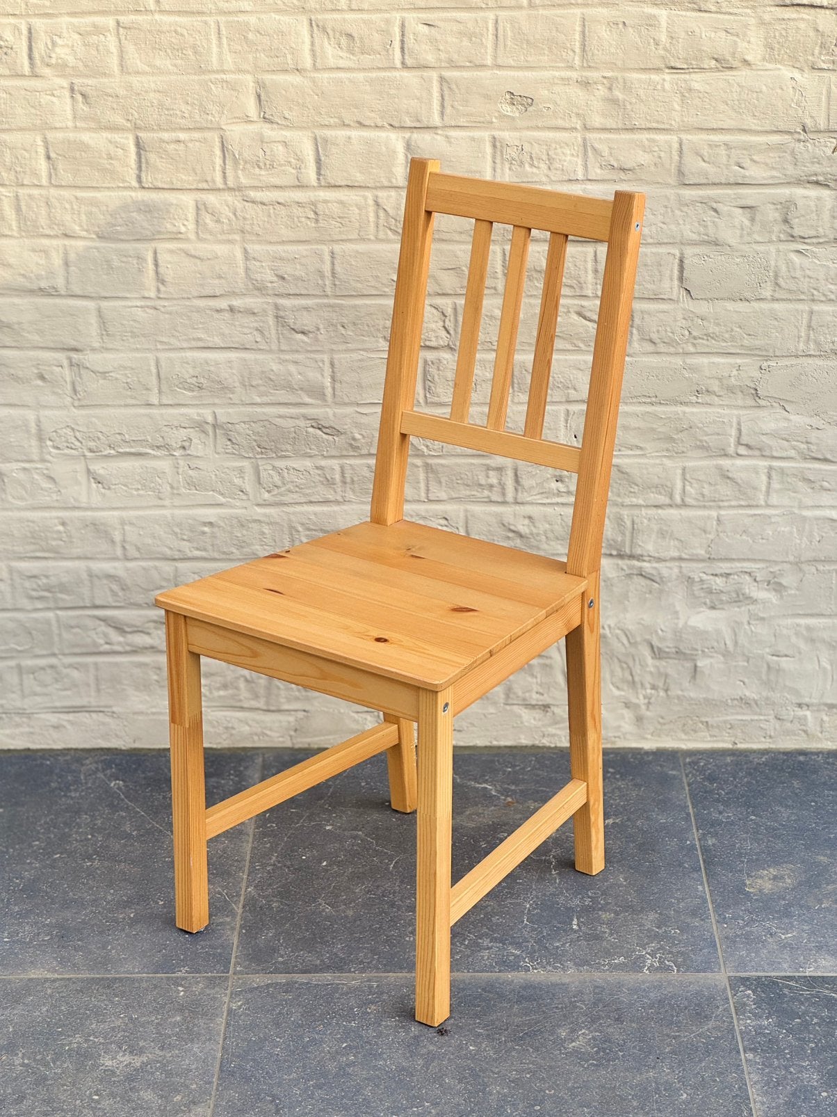Chaise IKEA PINNTORP en pin massif, Ophalen, Bruin, Zo goed als nieuw, Eén