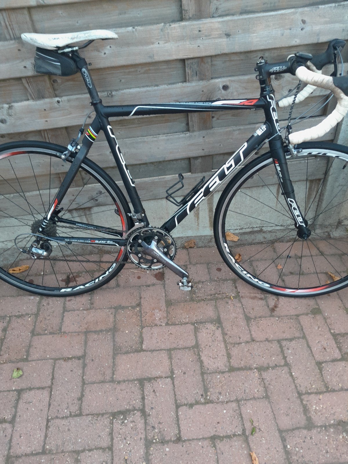 race fiwts felt, Ophalen