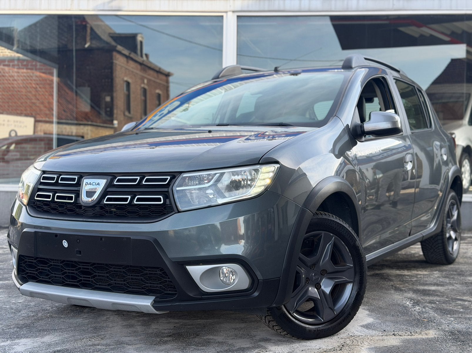 Dacia Sandero Stepway | 0.9essence | 1er Propriétaire| GPS, Auto's, Euro 6, Bedrijf, Handgeschakeld, 5 deurs
