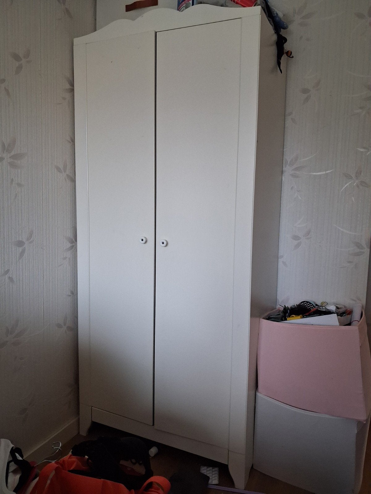 jolie armoire ikea, Maison & Meubles, Enlèvement, Utilisé
