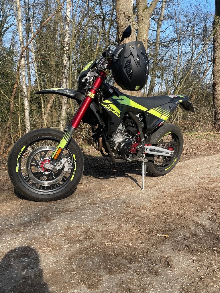 Fantic 125cc XMF Competition 4T suppermotto, Occasion, Éclairage LED, Manuelle, SuperMoto
