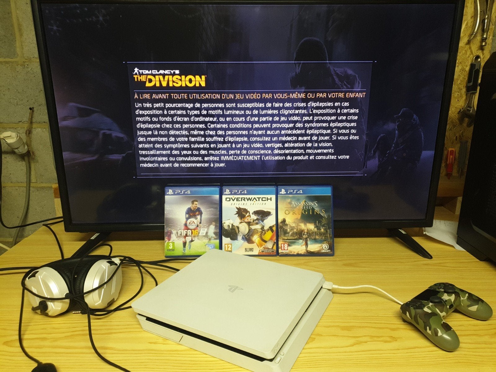 PlayStation 4 Slim, Games en Spelcomputers, Ophalen, Zo goed als nieuw, Slim