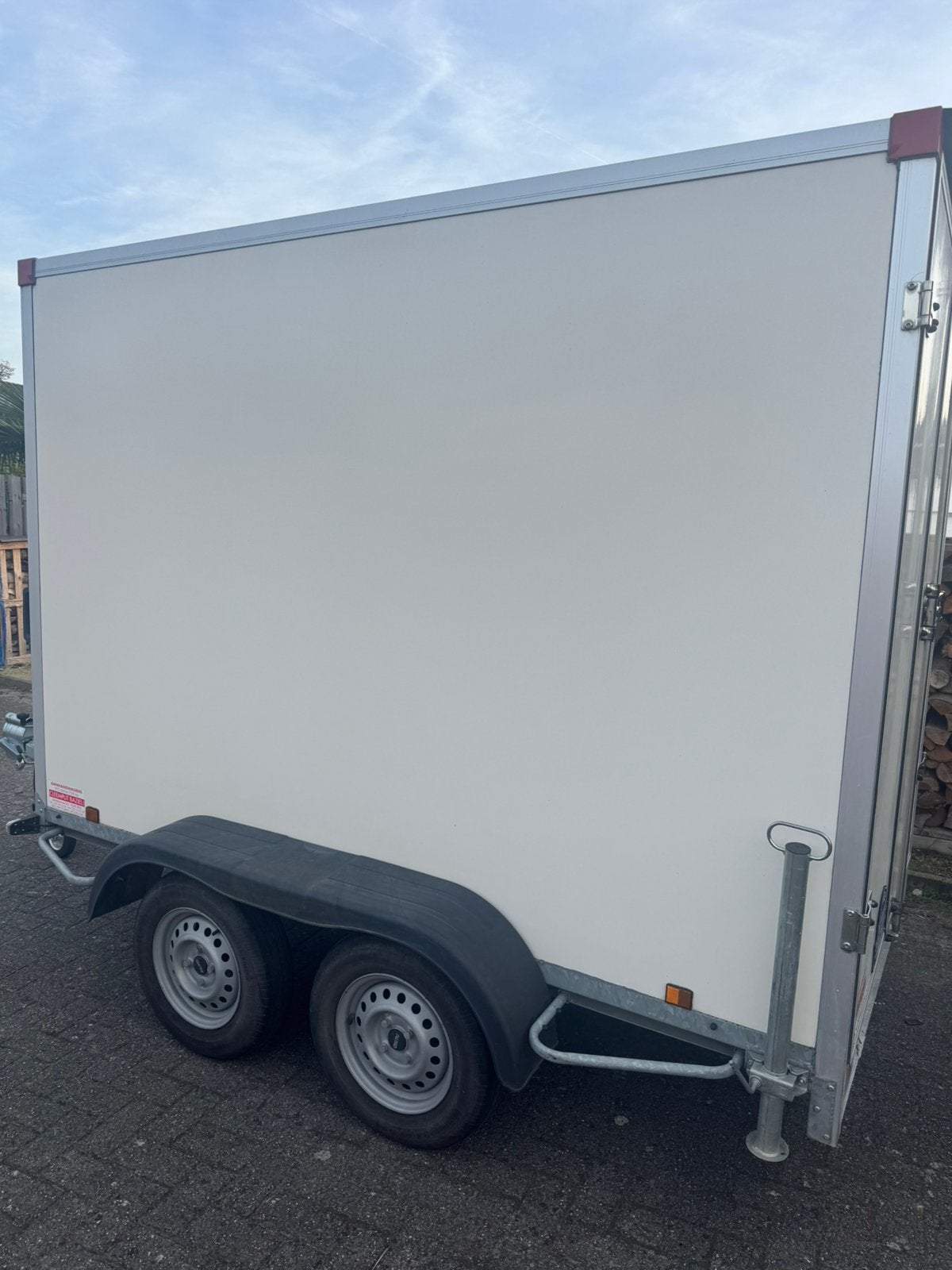 Gesloten aanhangwagen 750kg power trailer, Ophalen, Gebruikt