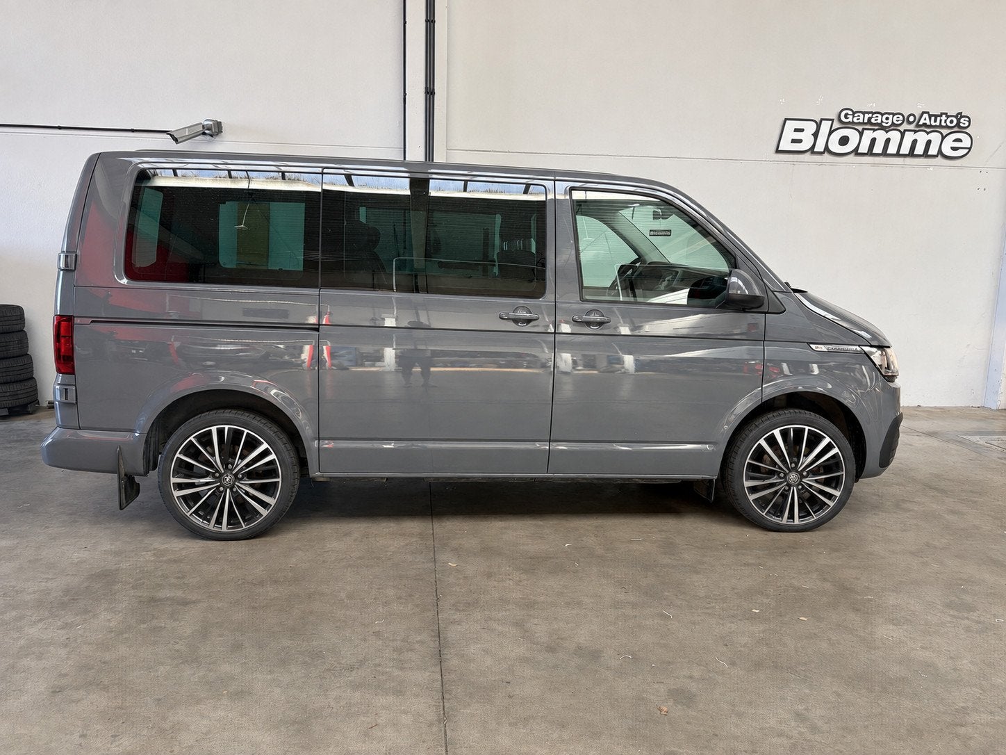 Volkswagen Transporter Multivan Caravelle 2.0 TDI L1H1 DC Co, Auto's, Gebruikt, 110 kW, 4 cilinders, Volkswagen