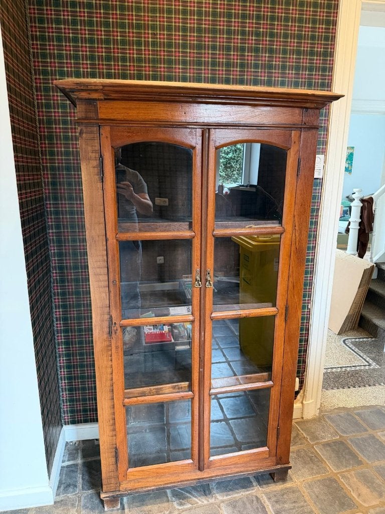 Vitrine Anglaise, Enlèvement