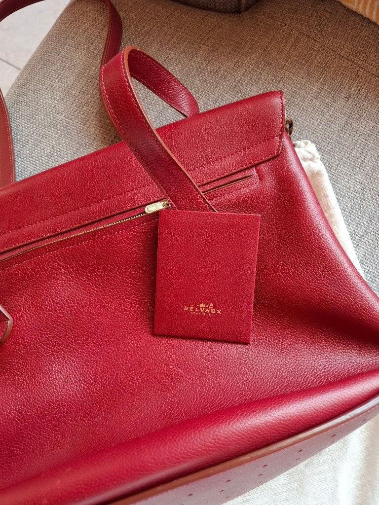 Delvaux handtas Pin collectie kleur Rosso, Handtassen en Accessoires, Ophalen, Zo goed als nieuw, Rood, Handtas