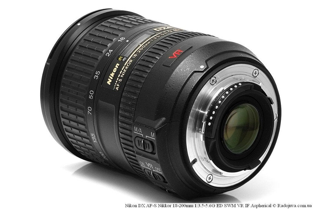 Nikon 18-200mm VR lens, Gebruikt, Nikon, Ophalen of Verzenden, Zonnekap
